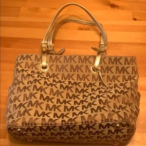 MK tank purse